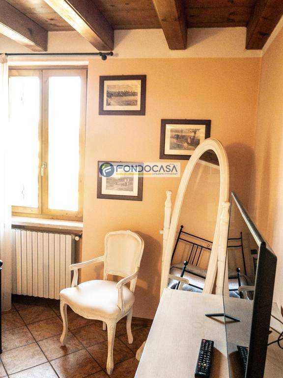 Locale commerciale in vendita a Valeggio sul Mincio