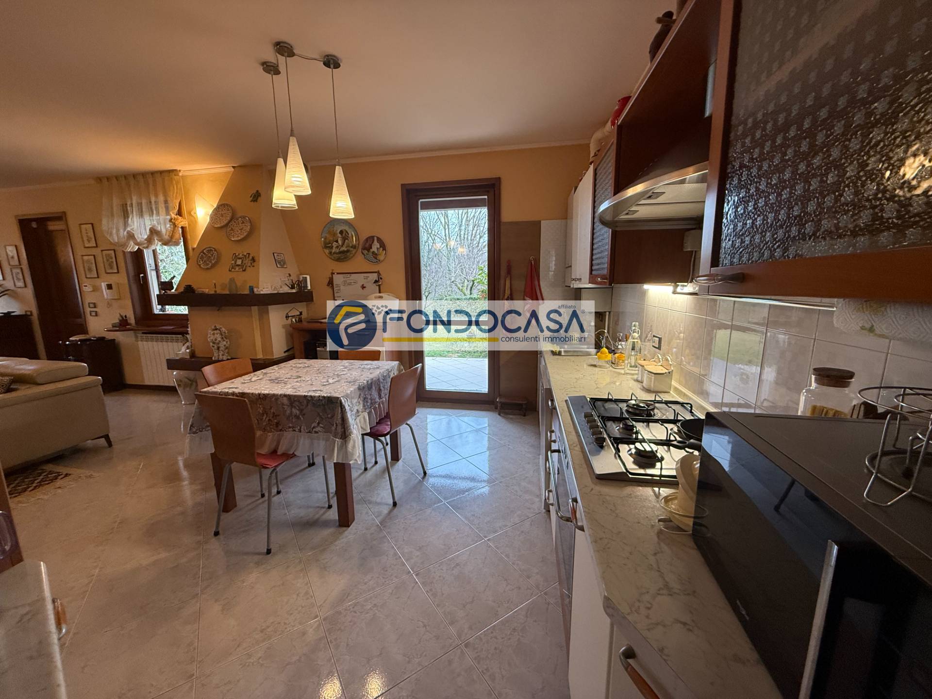 Appartamento in vendita a Padenghe sul Garda