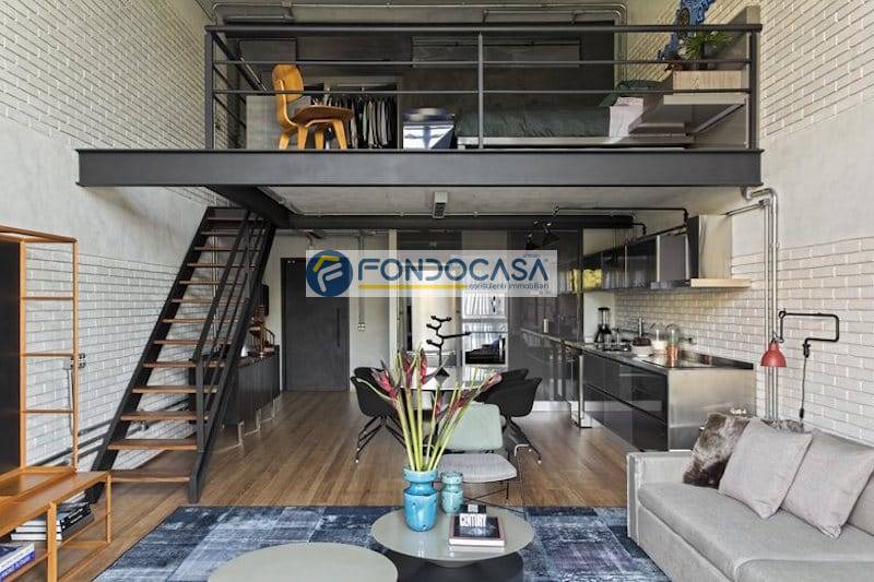 Rustico in vendita a Puegnago sul Garda