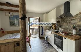 Rustico in vendita a Puegnago sul Garda