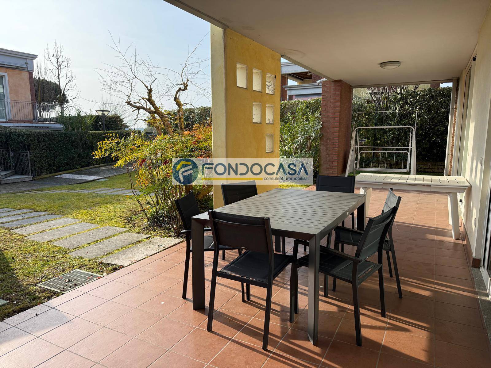 Appartamento in vendita a Padenghe sul Garda