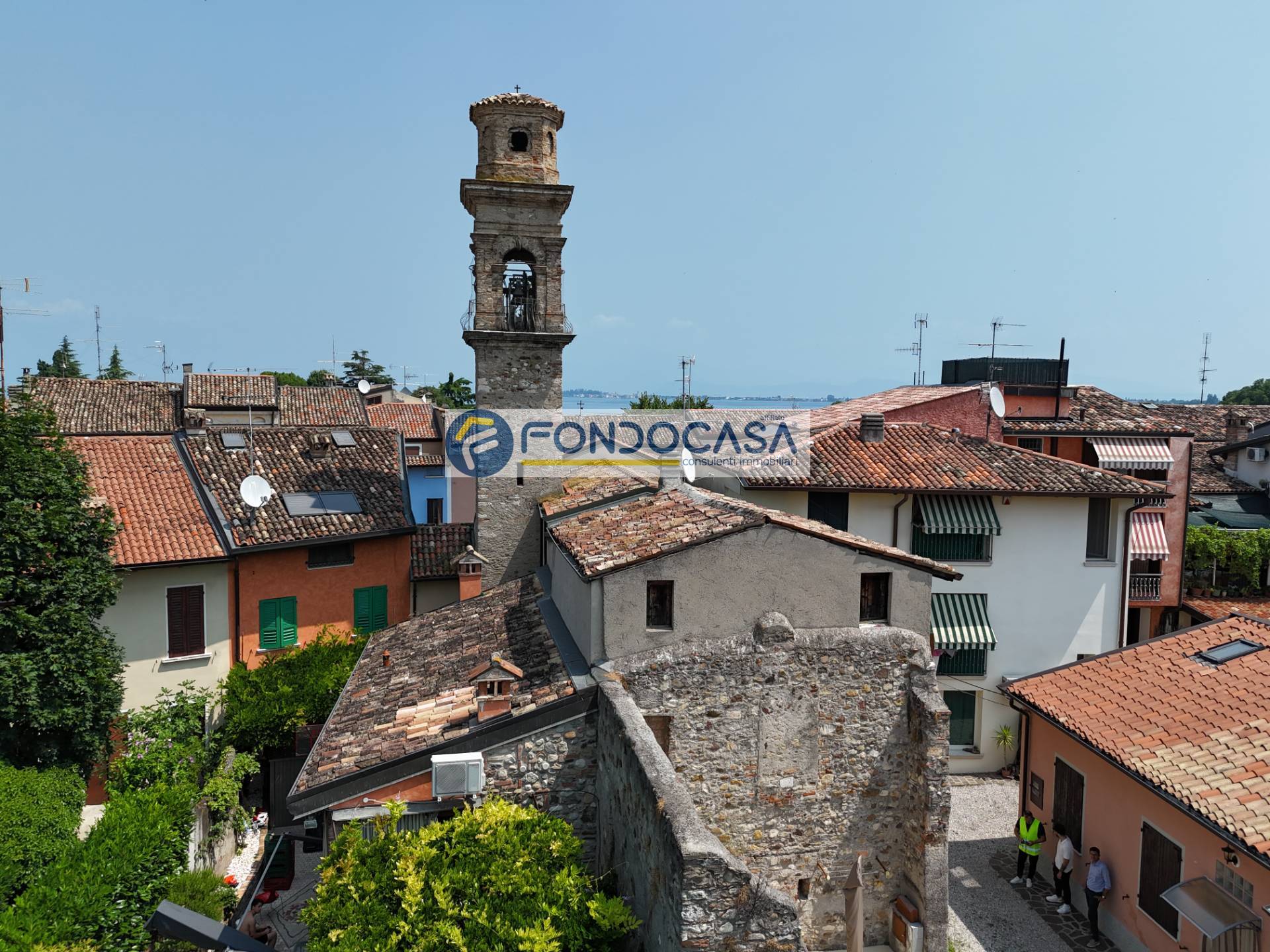 Appartamento in vendita a Desenzano del Garda, Rivoltella del Garda