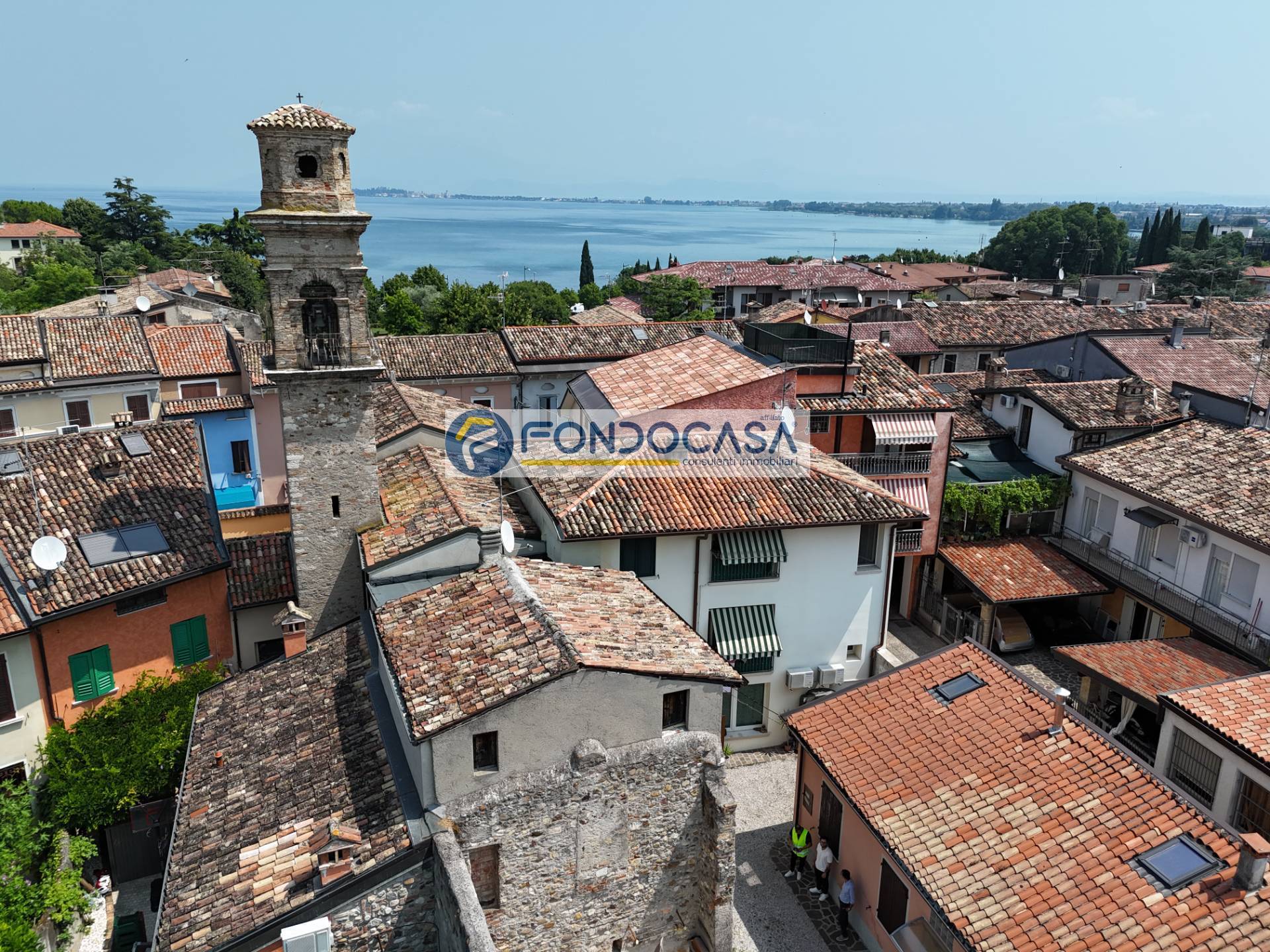 Appartamento in vendita a Desenzano del Garda, Rivoltella del Garda