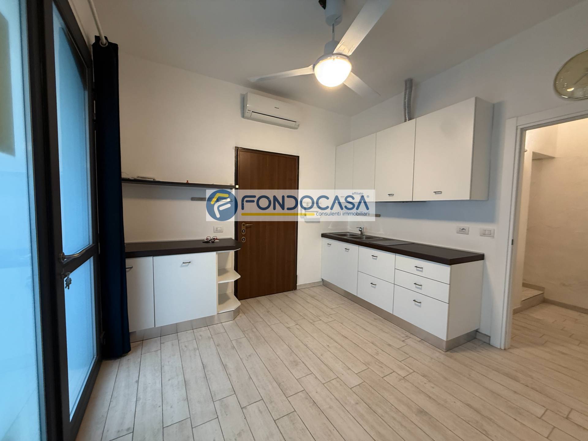 Appartamento in vendita a Gargnano, Bogliaco