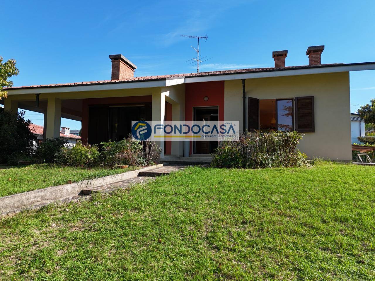Villa unifamiliare in vendita a Castiglione delle Stiviere