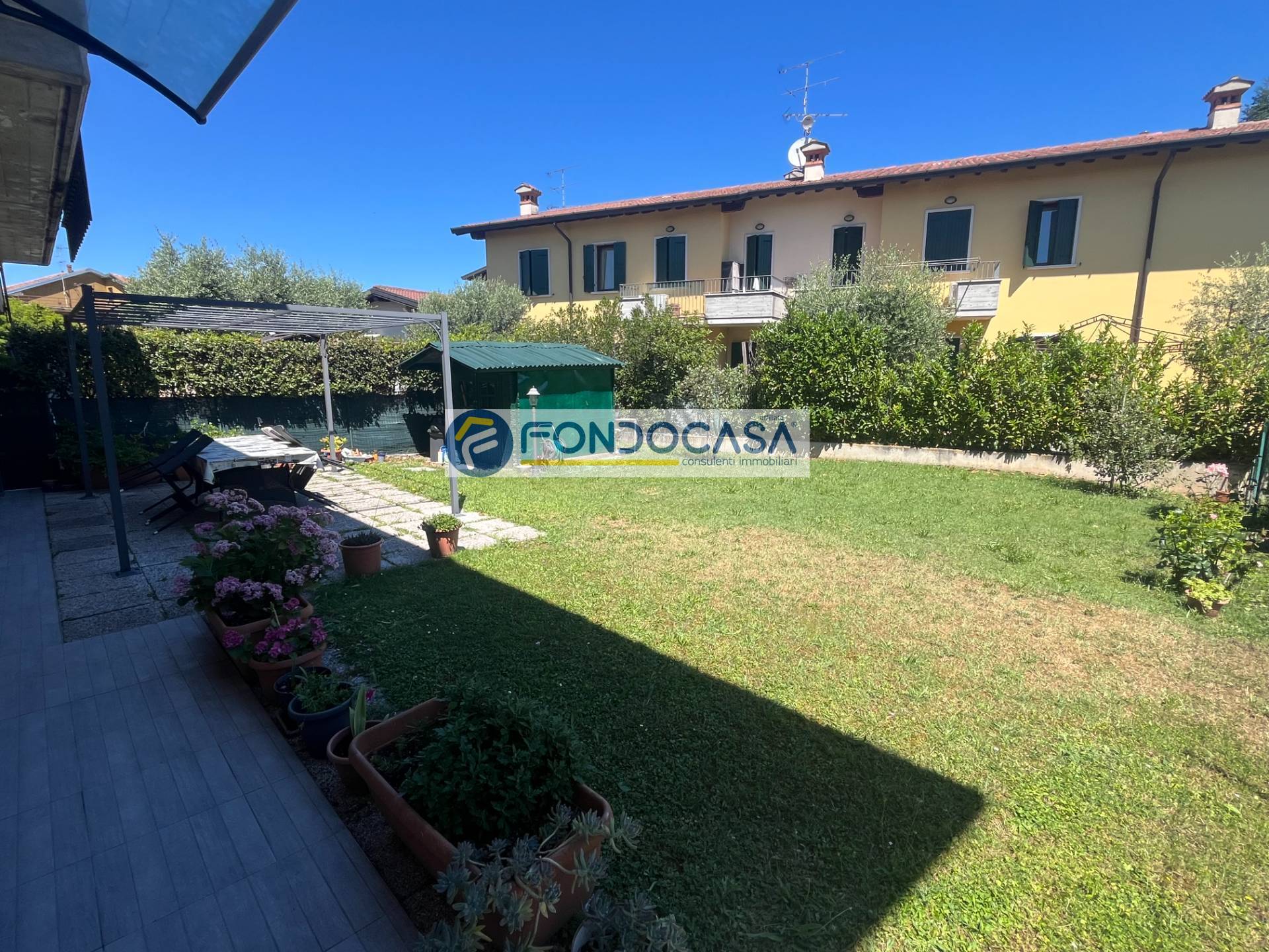 Appartamento in vendita a Desenzano del Garda, San Martino della Battaglia