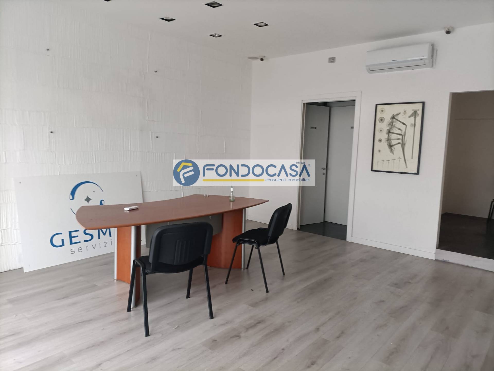 Locale commerciale in vendita a Brescia
