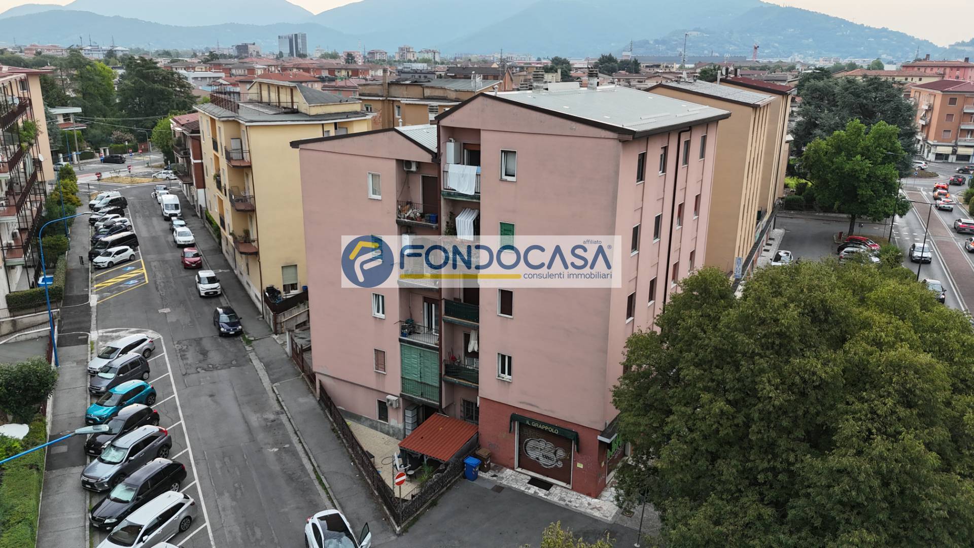 Locale commerciale in vendita a Brescia