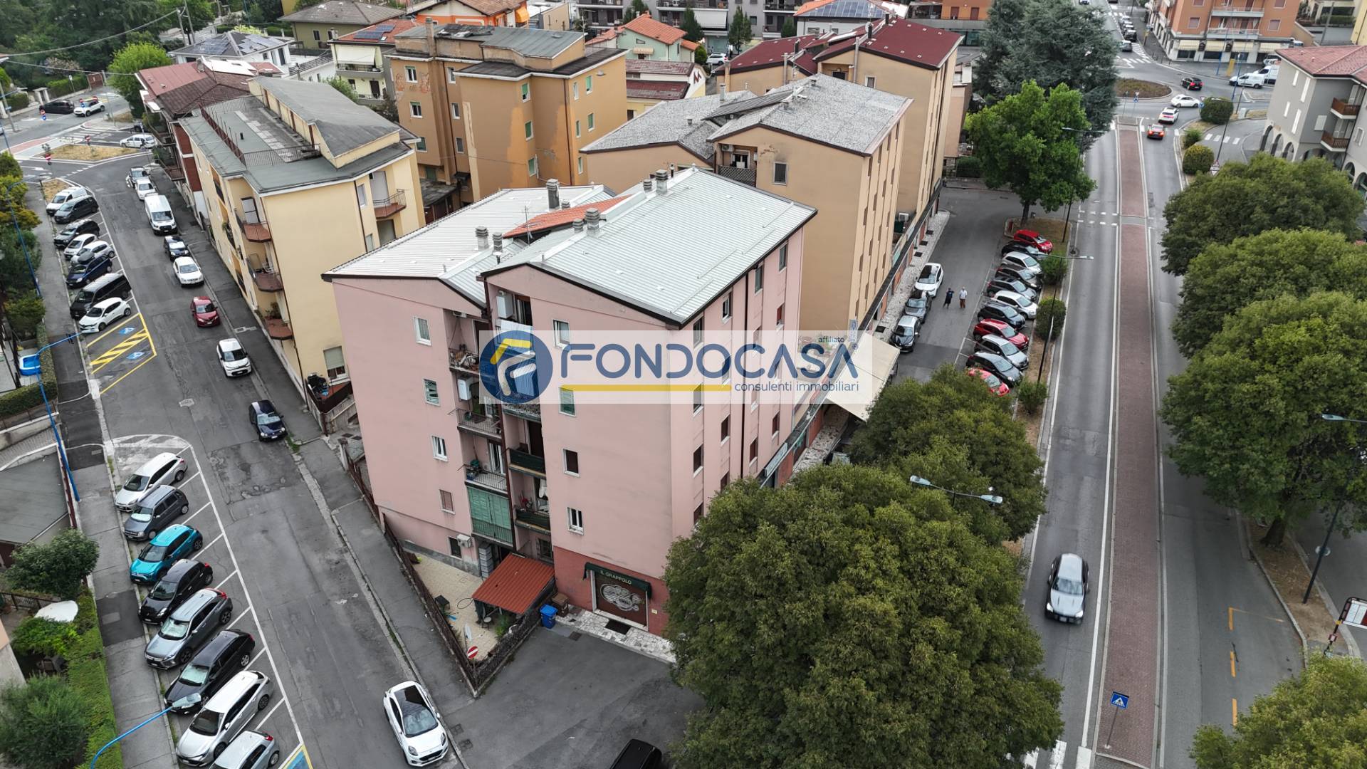 Locale commerciale in vendita a Brescia