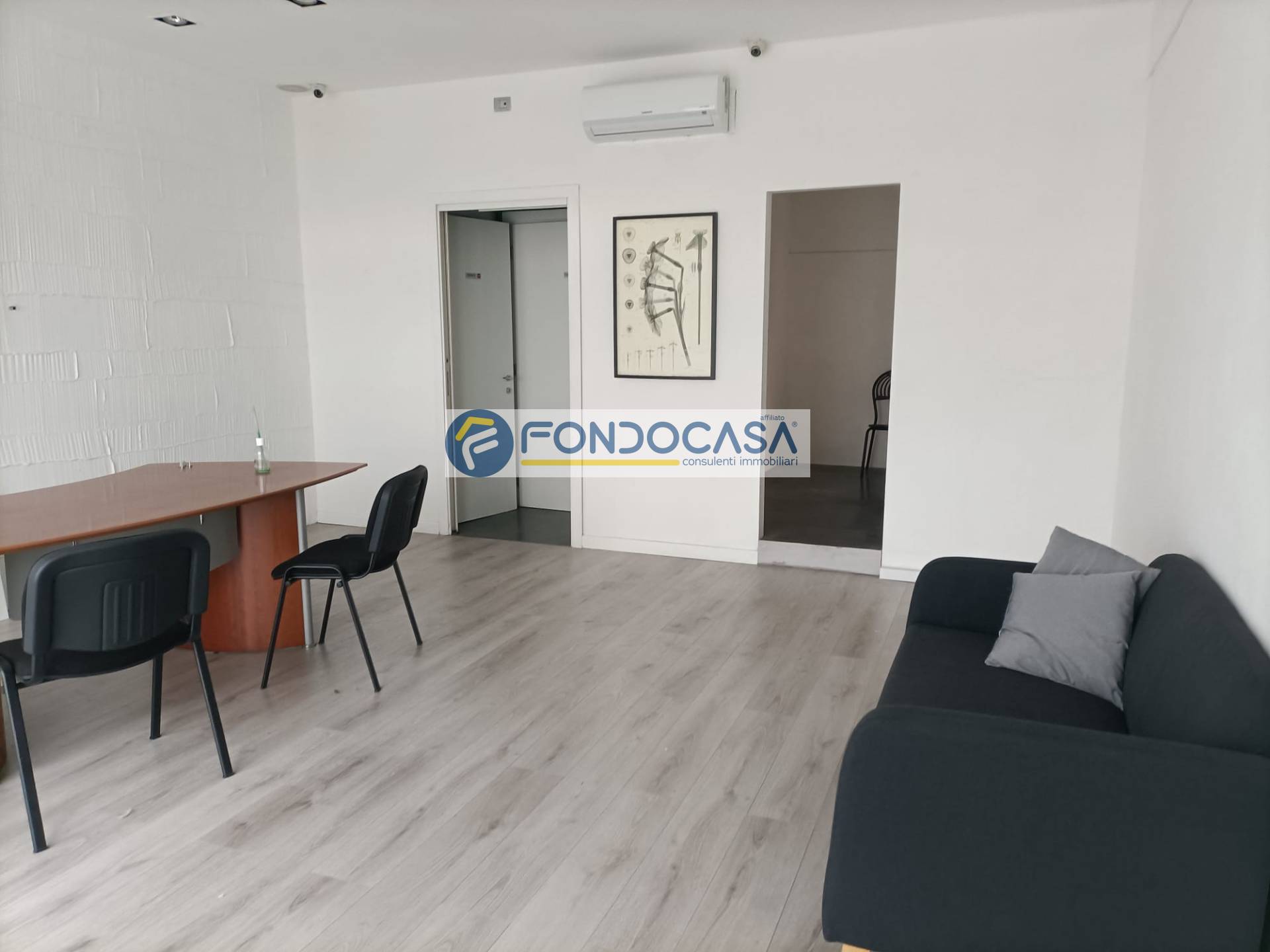 Locale commerciale in vendita a Brescia