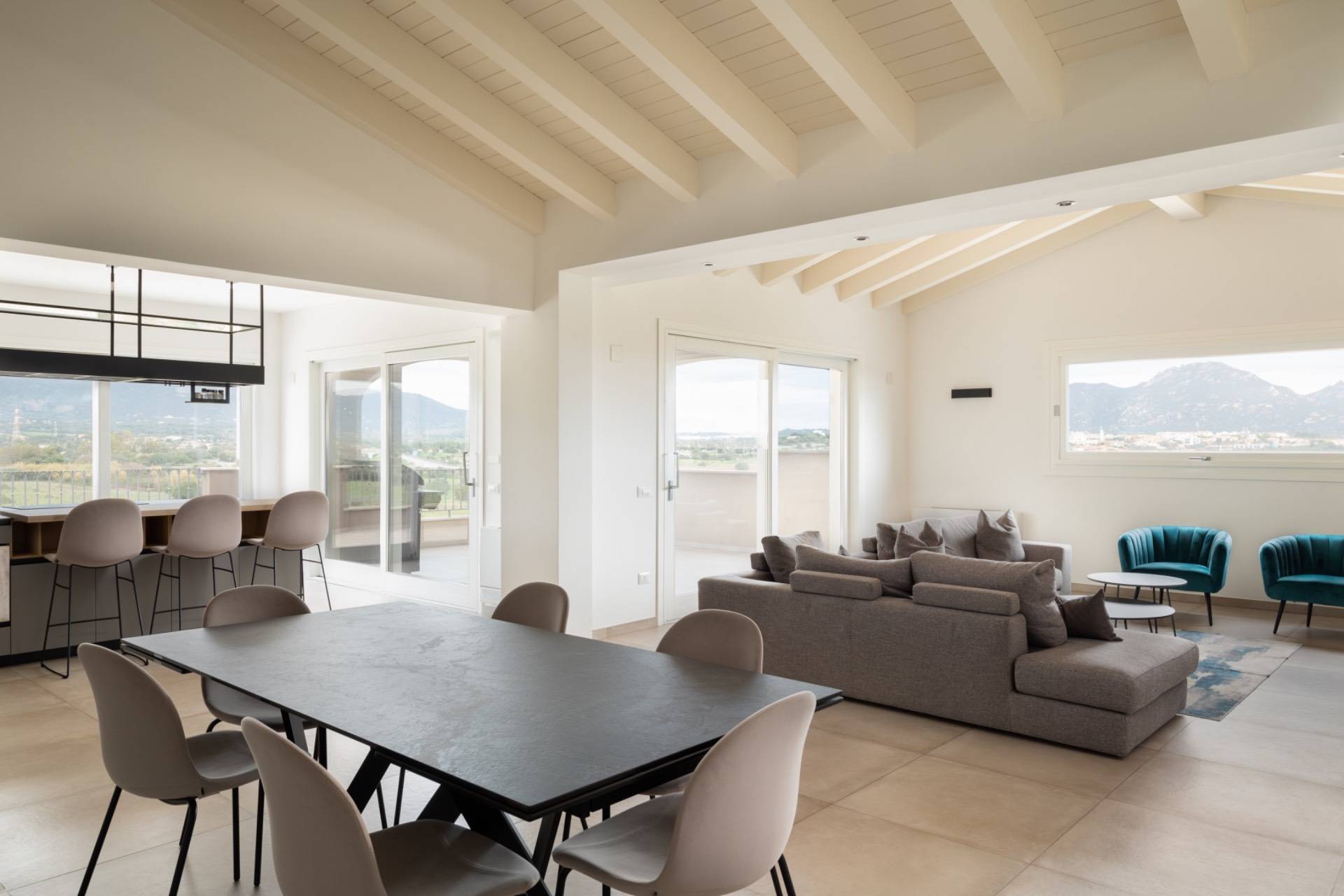 Attico in vendita a Olbia, Olbia citt