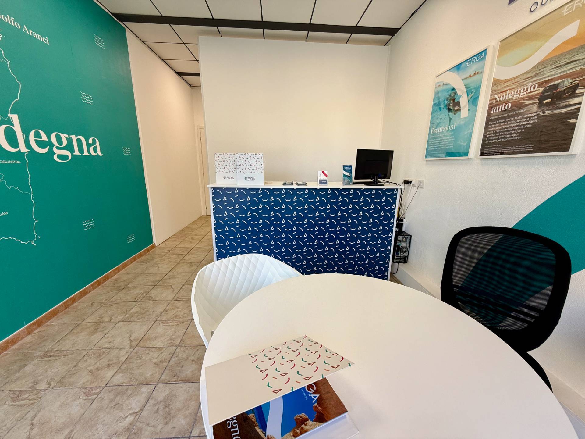 Locale commerciale in vendita a Golfo Aranci