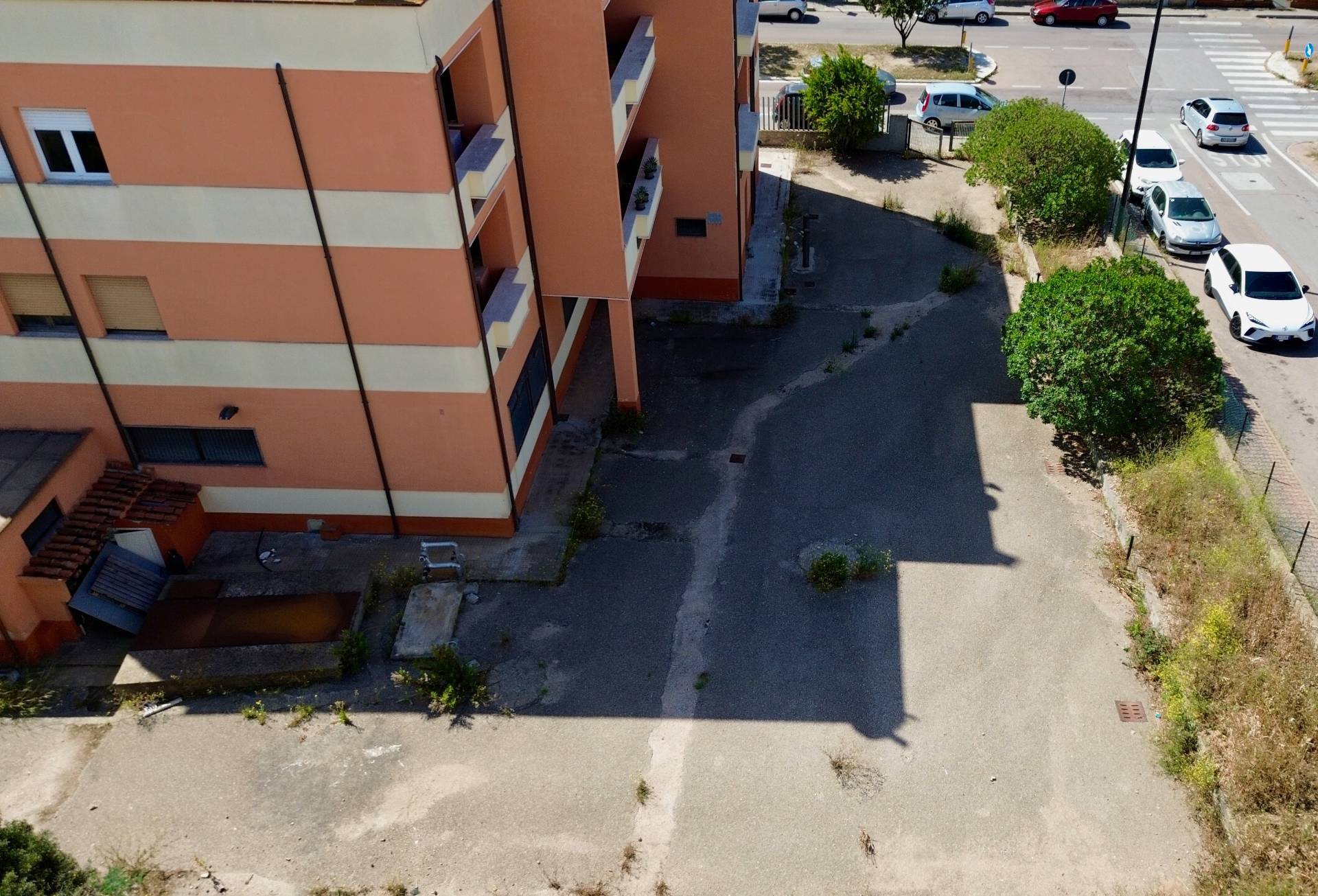 Locale commerciale in affitto a Olbia, Olbia citt