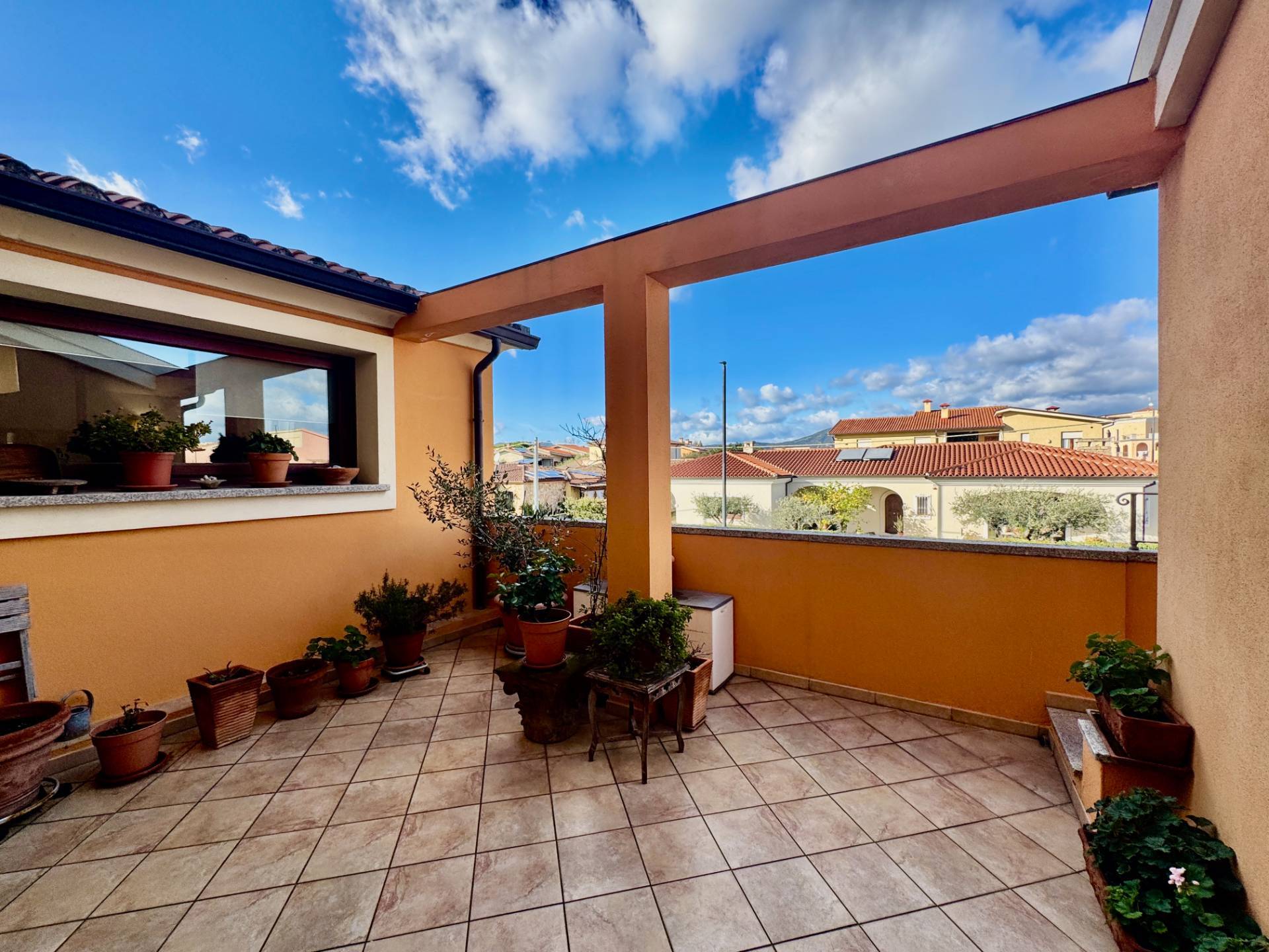 Casa indipendente in vendita a Olbia, Olbia citt