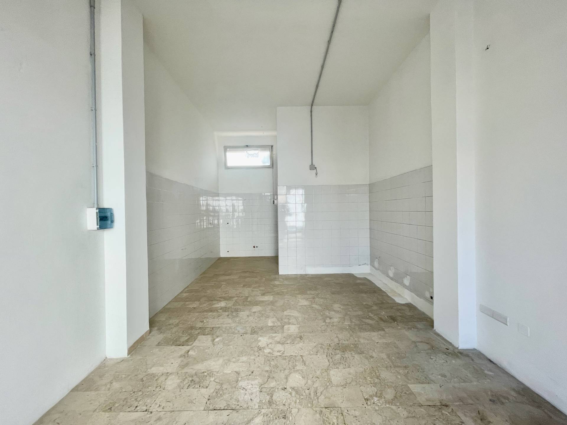 Negozio in affitto a Olbia, Olbia citt