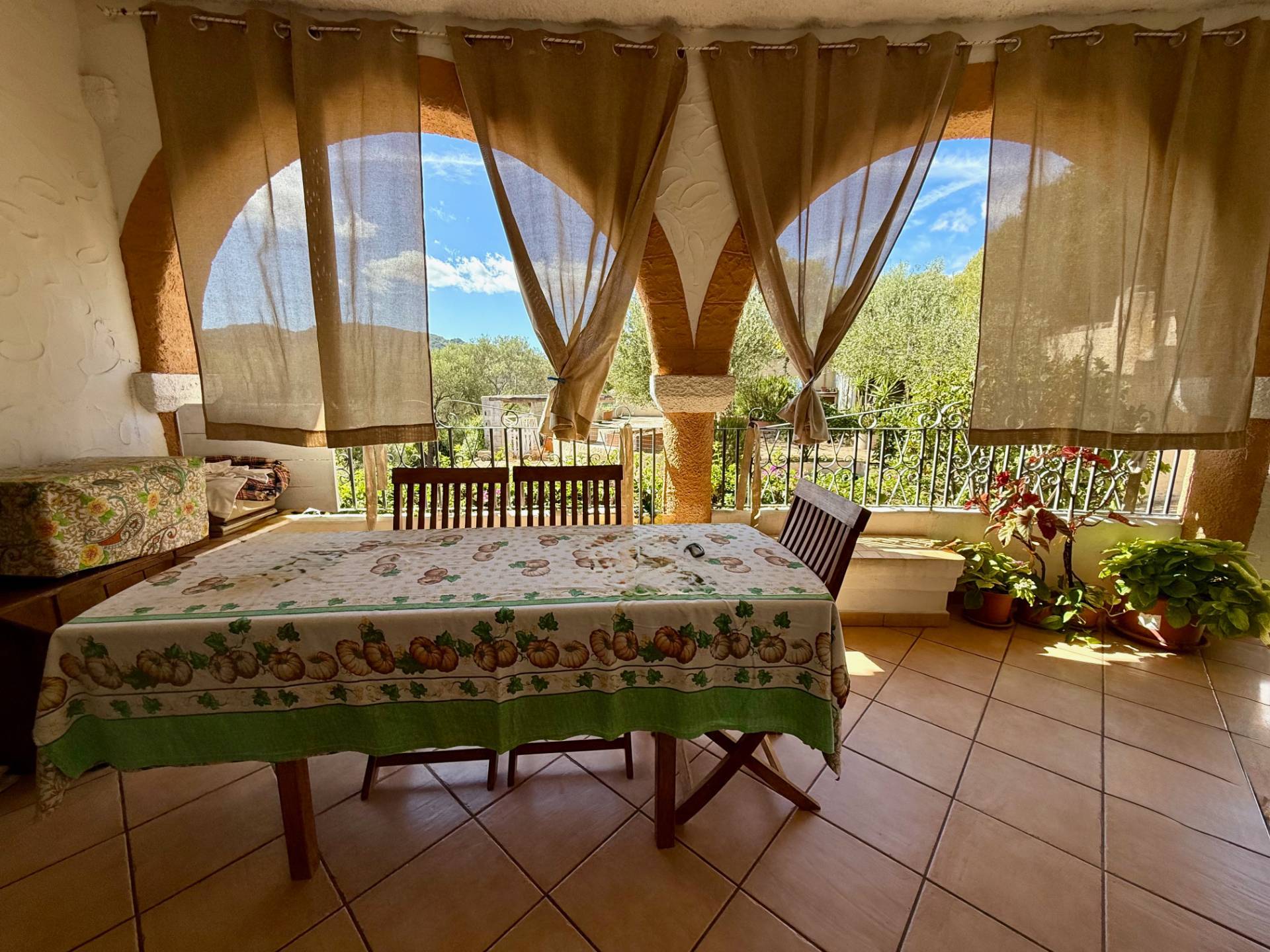 Villa bifamiliare in vendita a Olbia, Porto Rotondo