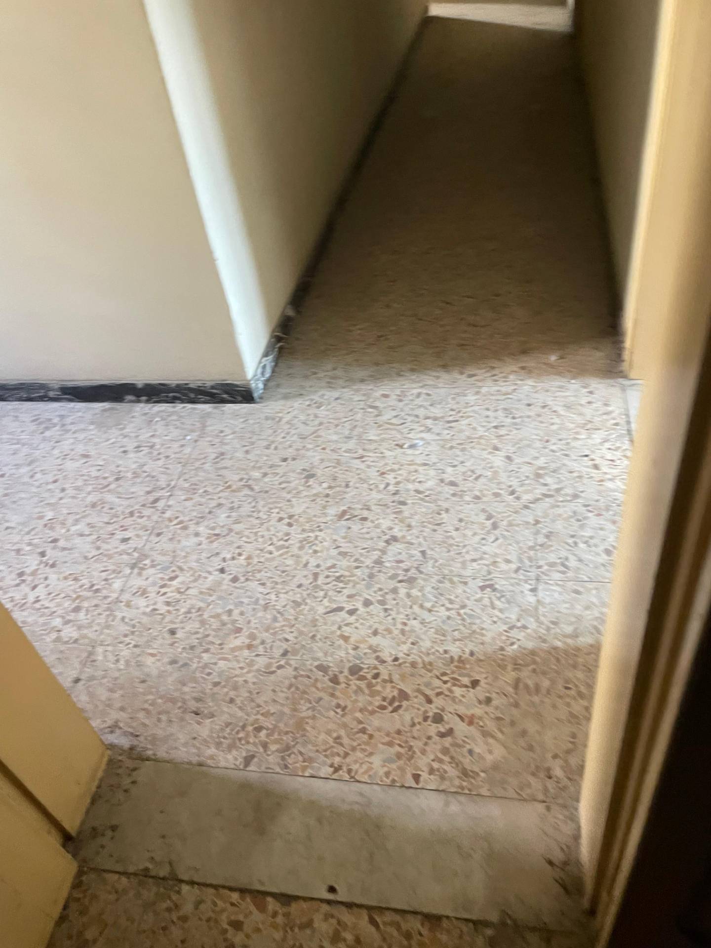 Appartamento indipendente in vendita a Oschiri