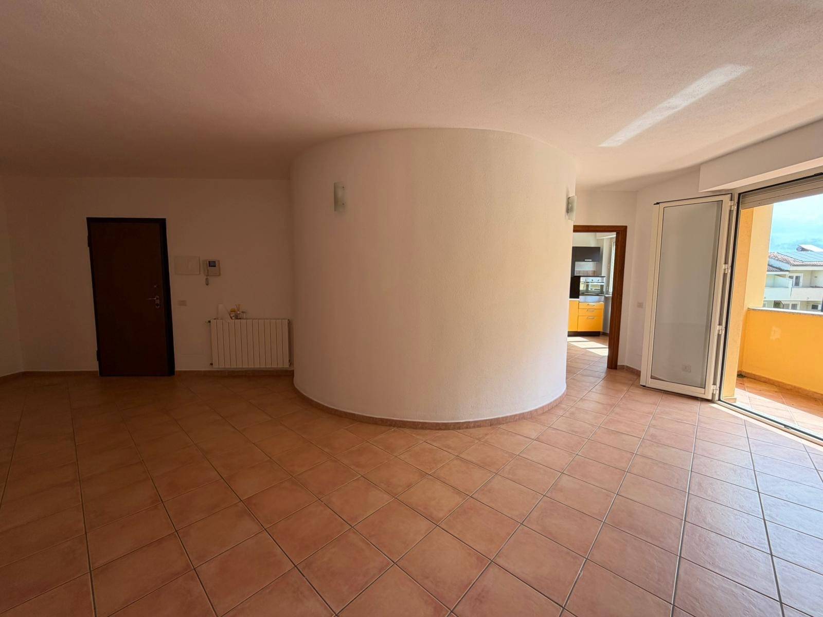 Appartamento in vendita a Olbia, Olbia citt