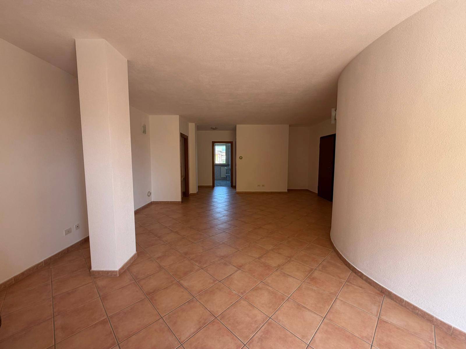 Appartamento in vendita a Olbia, Olbia citt