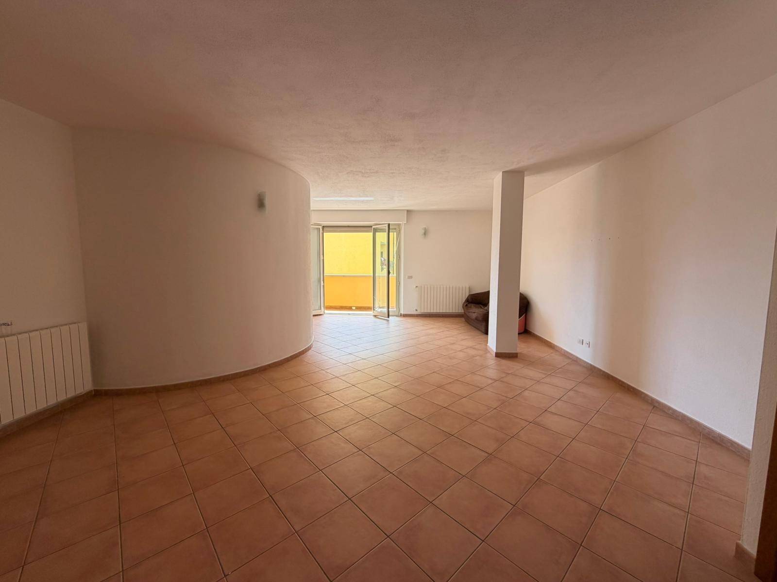 Appartamento in vendita a Olbia, Olbia citt