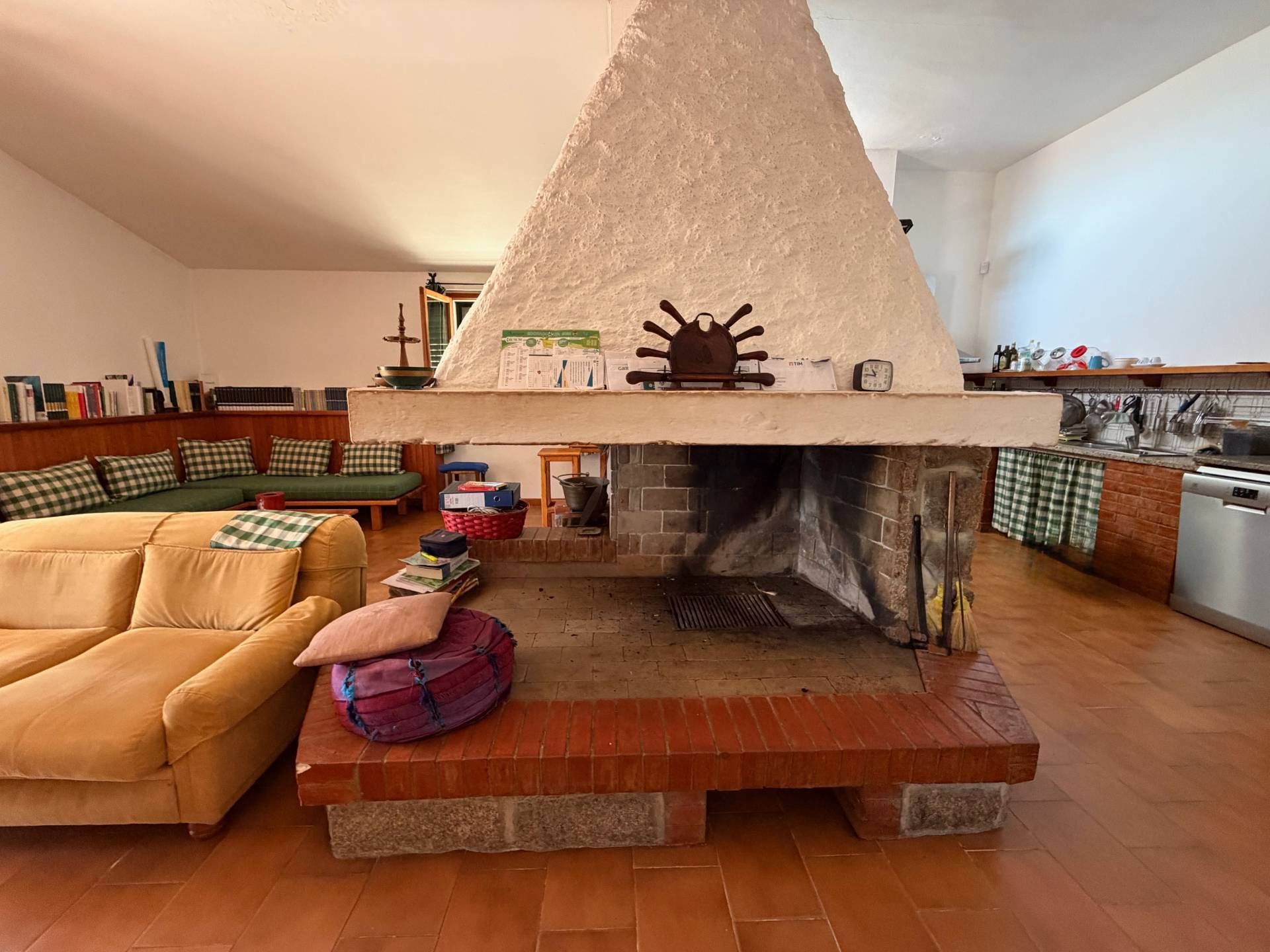 Appartamento indipendente in vendita a Berchidda