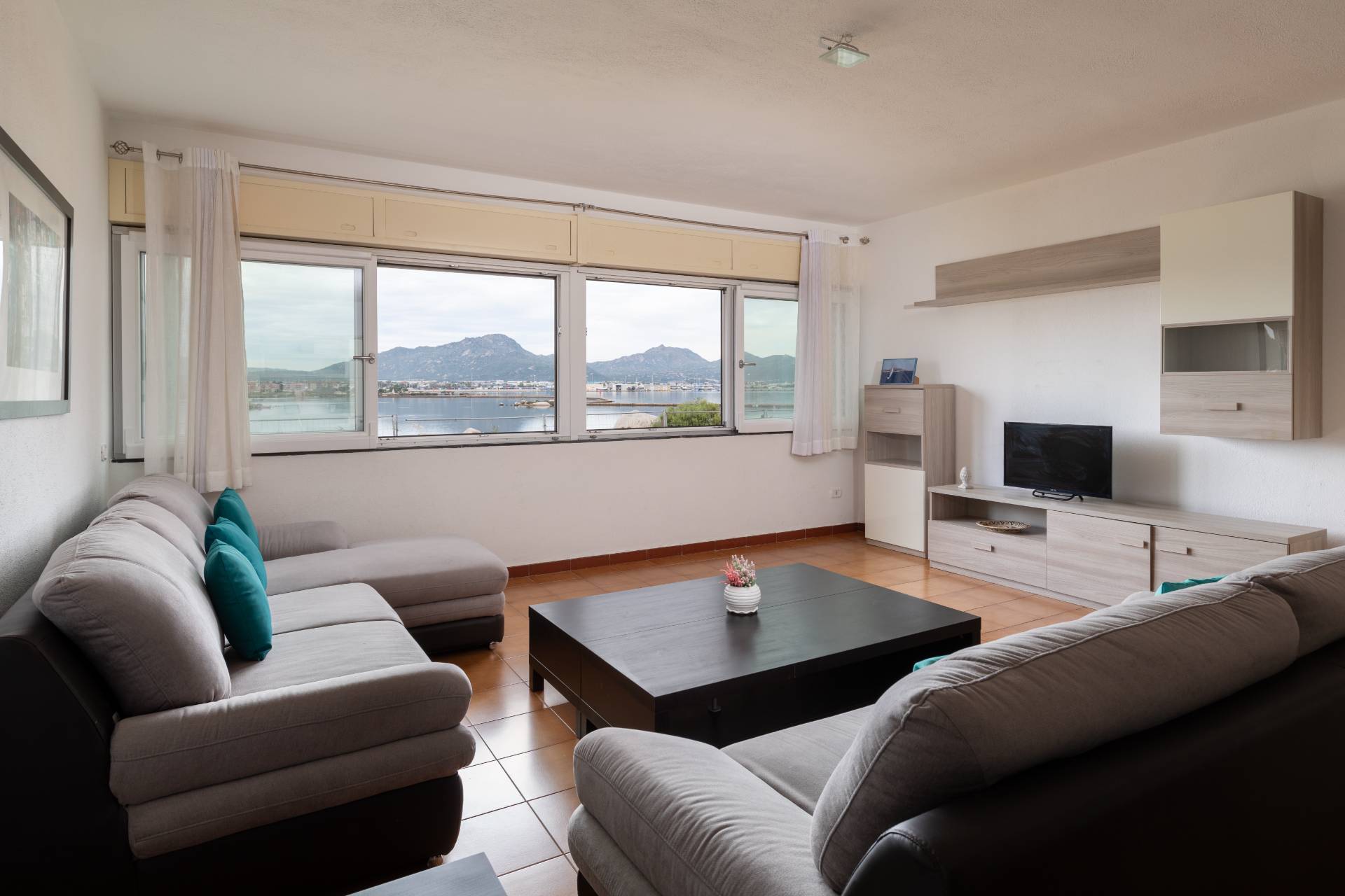 Appartamento in affitto a Olbia, Olbia citt