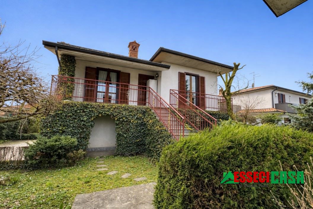 Villa in vendita a Arzago d'Adda