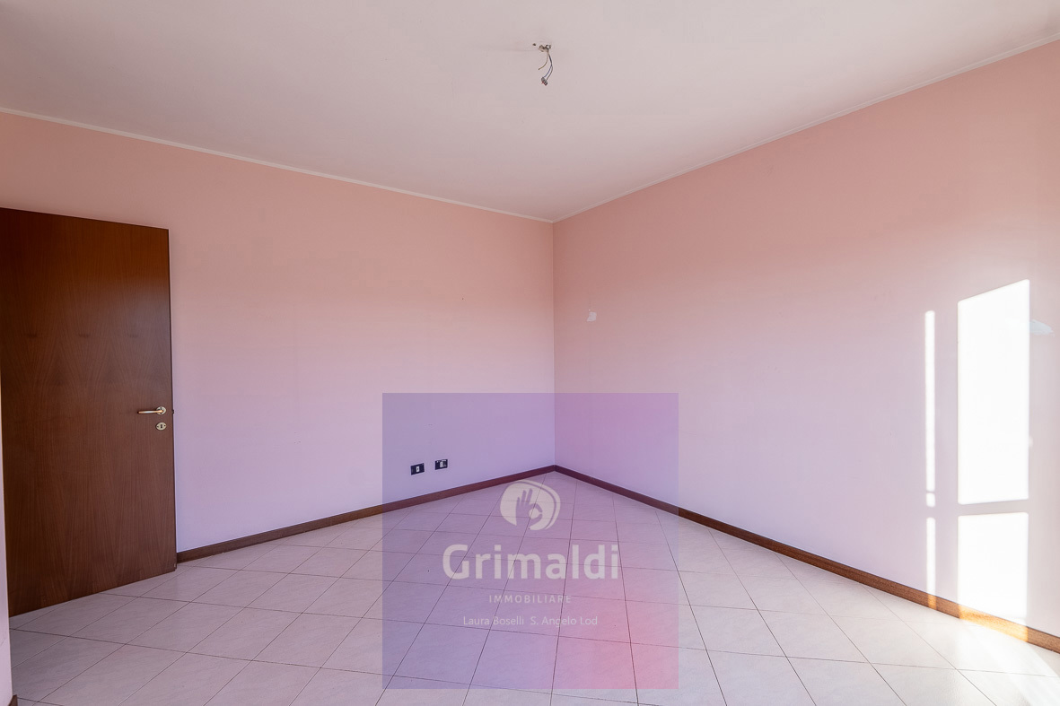 Trilocale in vendita a Caselle Lurani