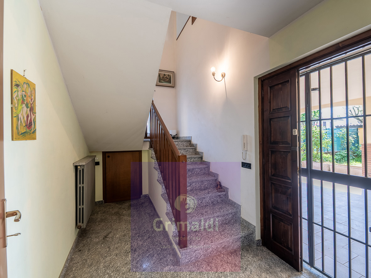 Villa Bifamiliare con giardino a Marudo