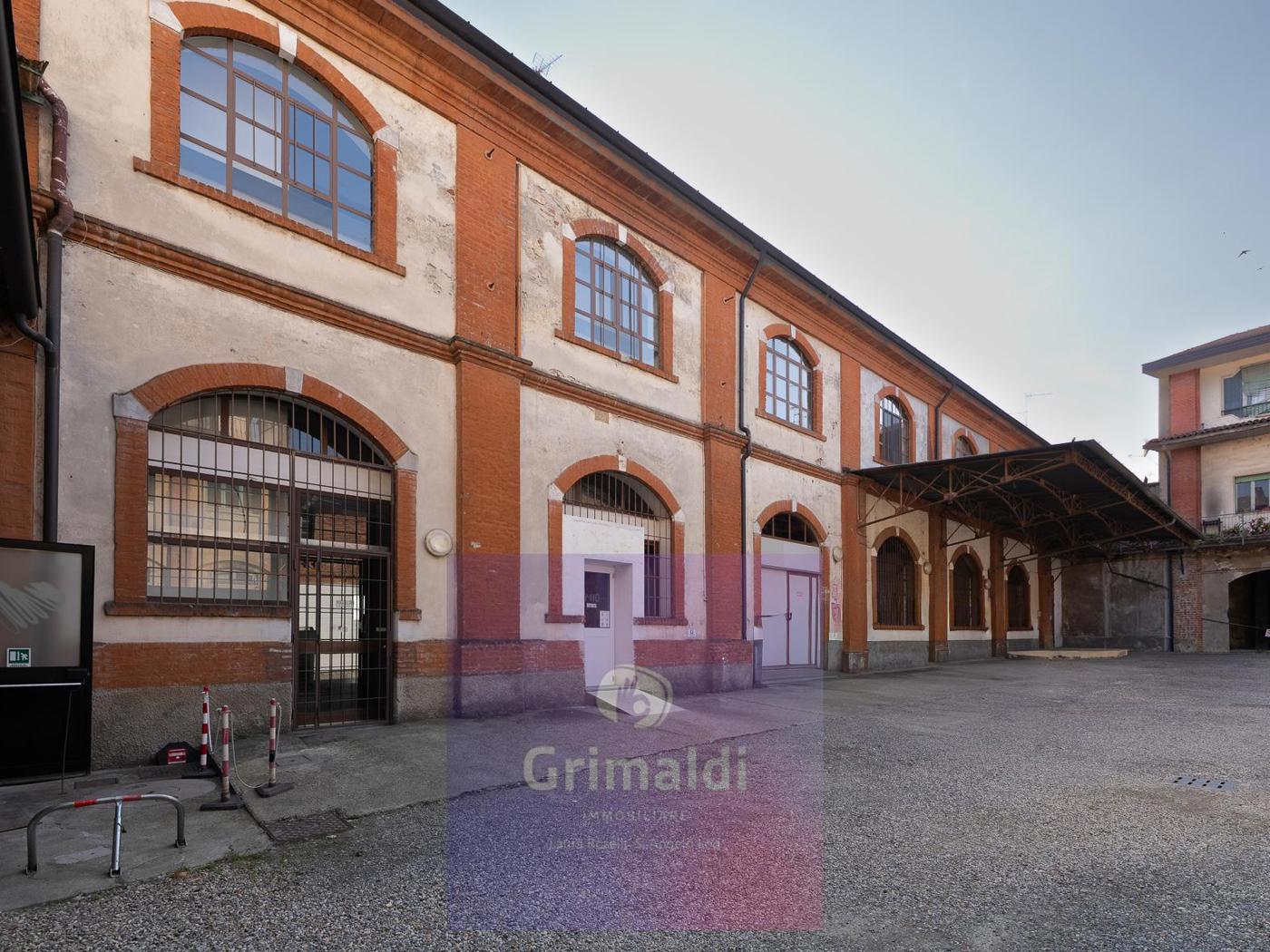 Locale commerciale in affitto a Sant'Angelo Lodigiano