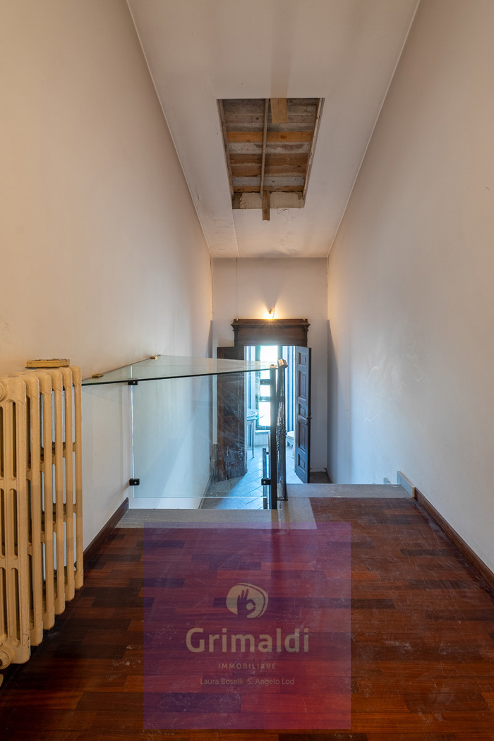 Stabile/Palazzo in vendita a Sant'Angelo Lodigiano