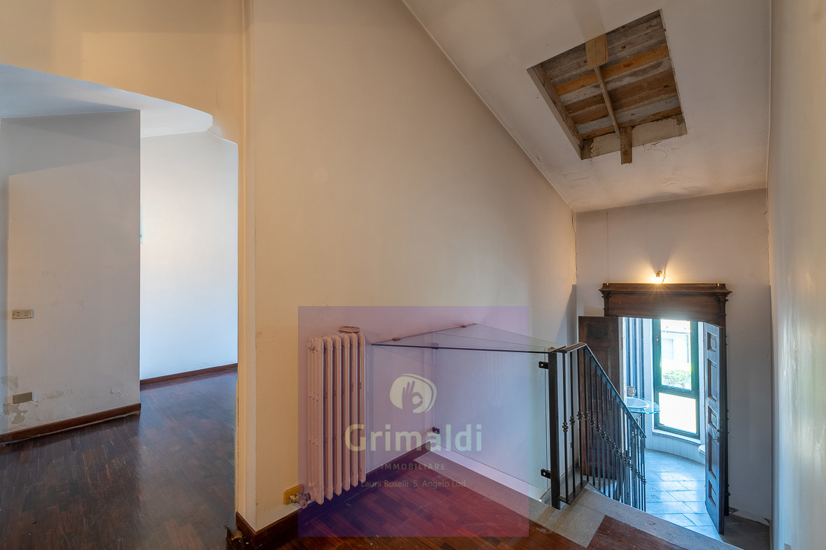 Stabile/Palazzo in vendita a Sant'Angelo Lodigiano