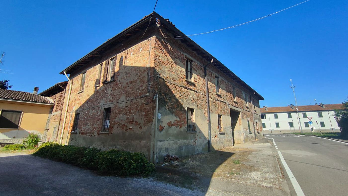 Rustico in vendita a Senna Lodigiana