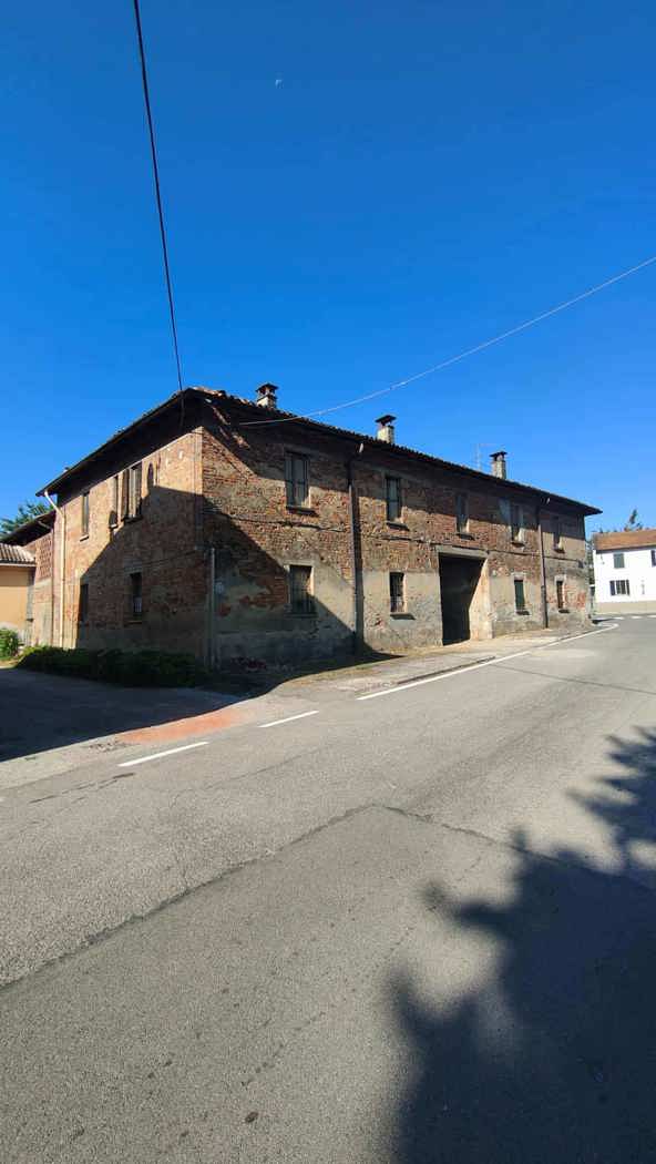Rustico in vendita a Senna Lodigiana