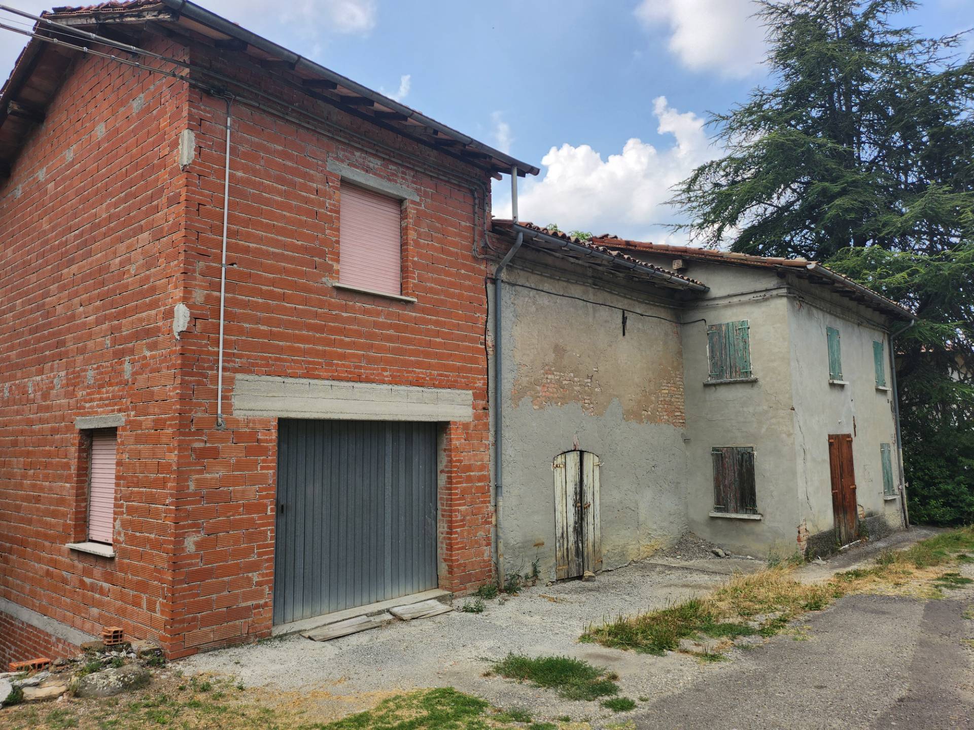 Rustico in vendita a Prignano sulla Secchia, Castelvecchio