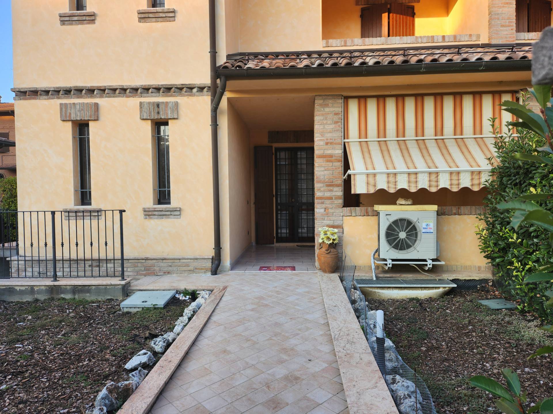 Villette a schiera in vendita a Castellarano