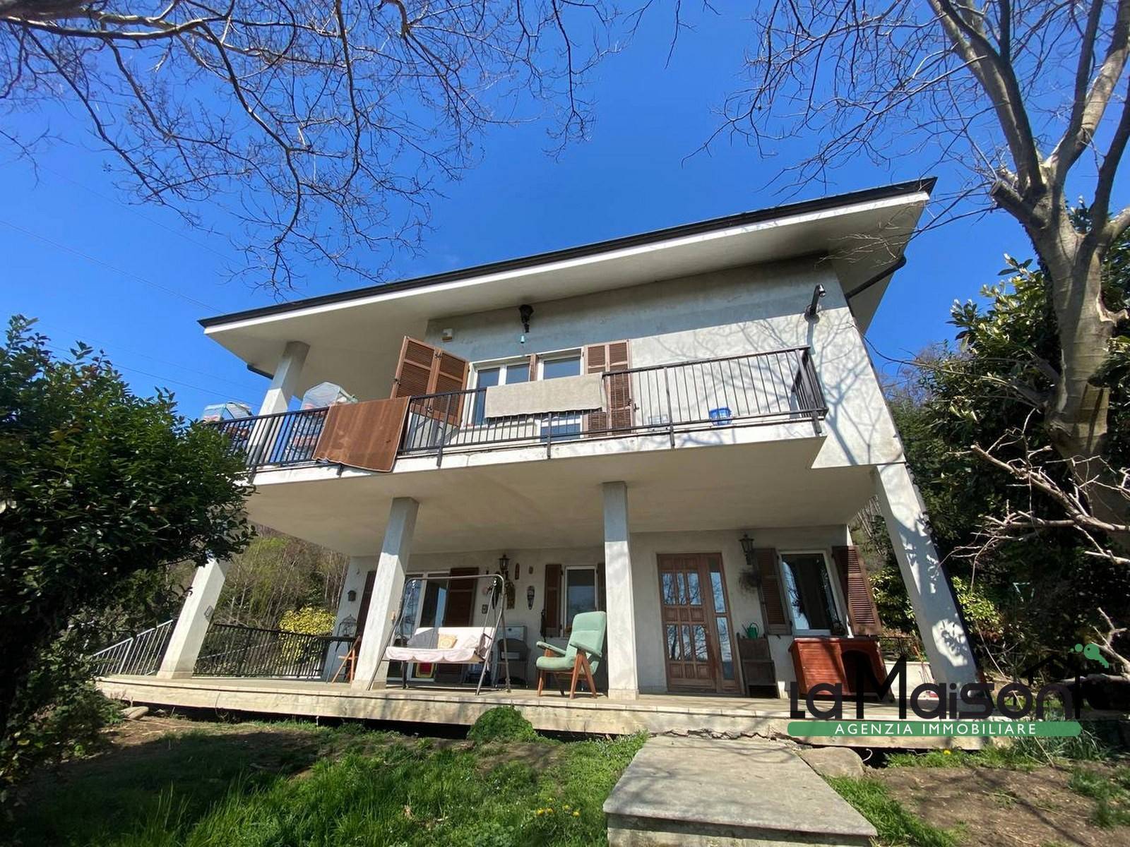 BIFAMILIARE in vendita a Quagliuzzo