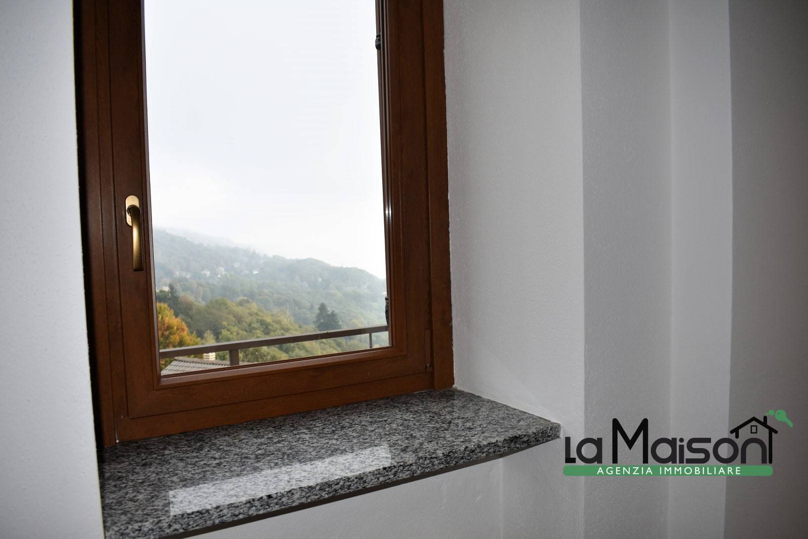 Appartamento in vendita a Andrate