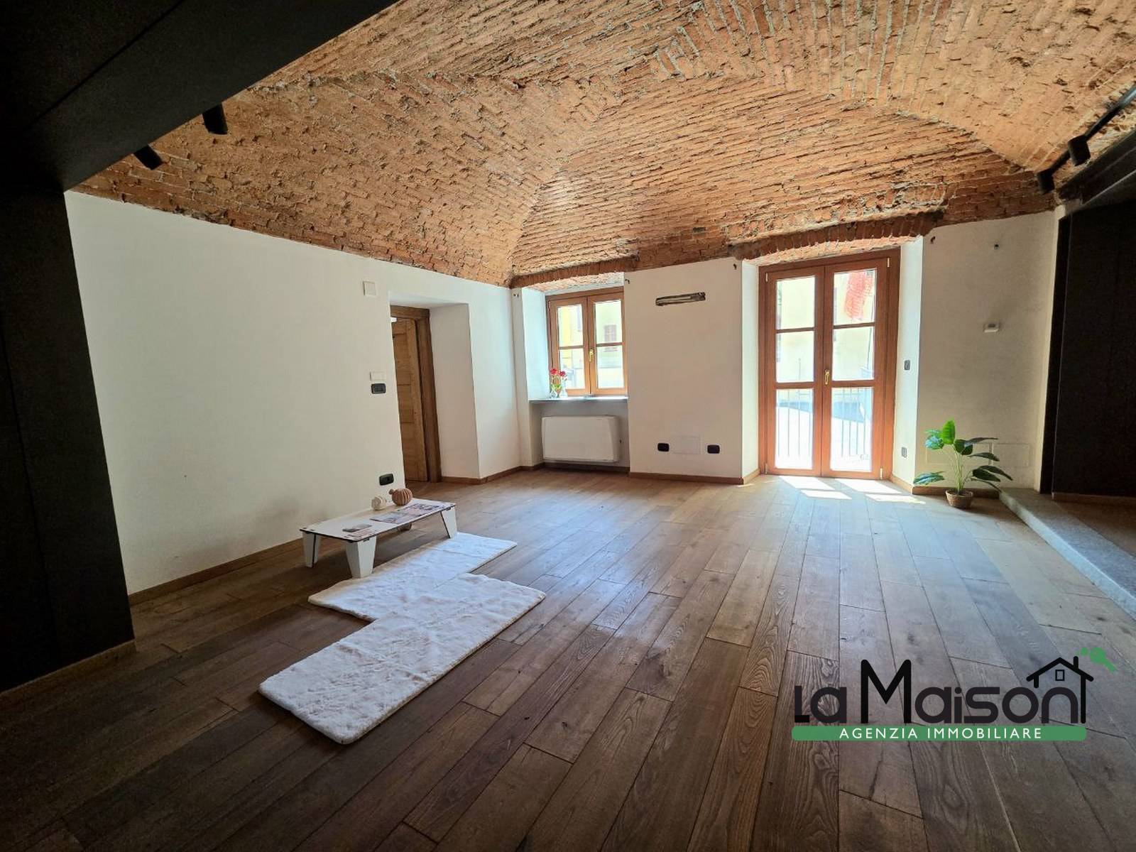 Appartamento in vendita a Ivrea, centro