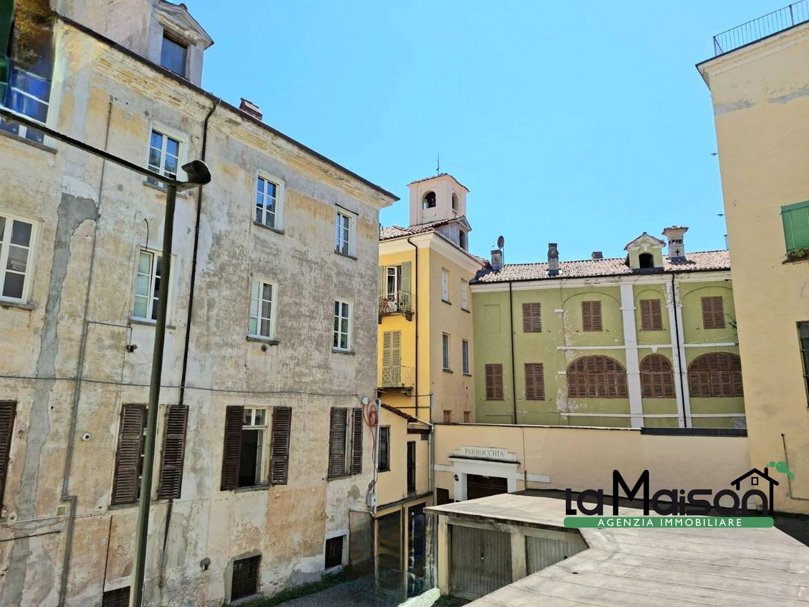 Appartamento in affitto a Ivrea, centro