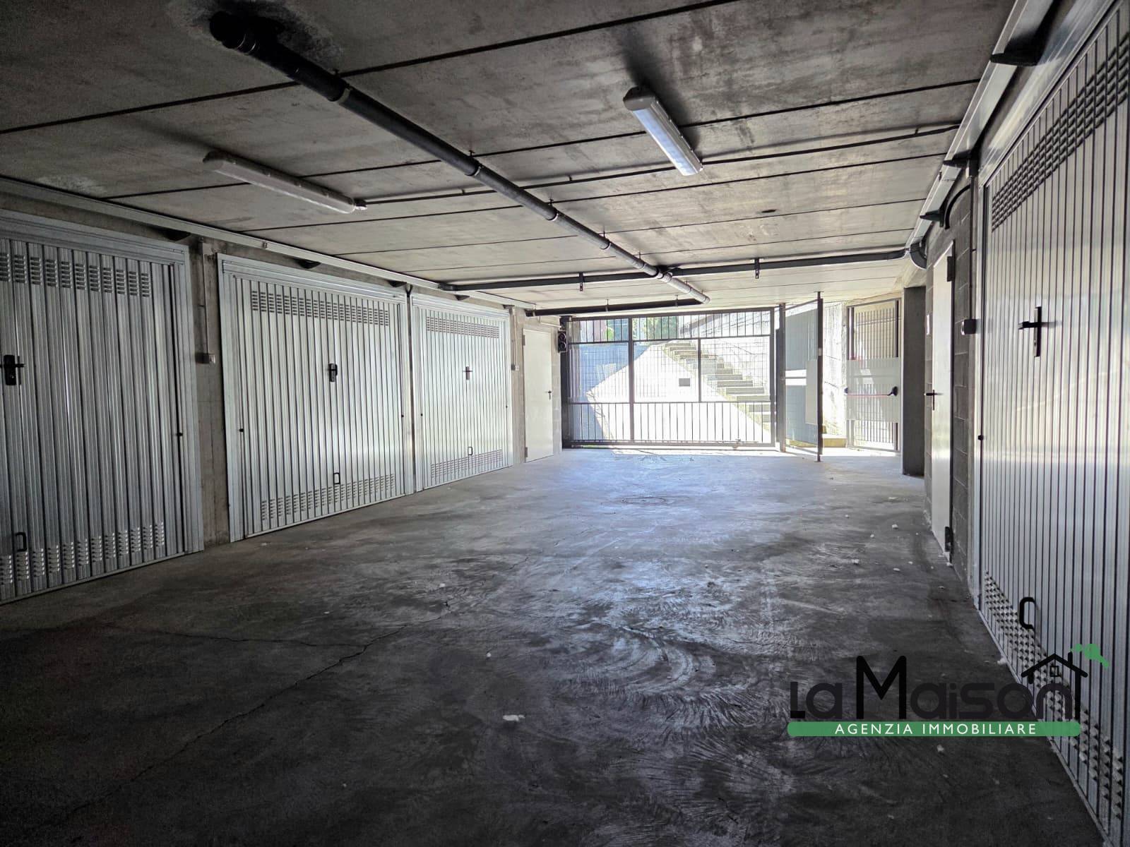 Box o garage in vendita a Rivarolo Canavese