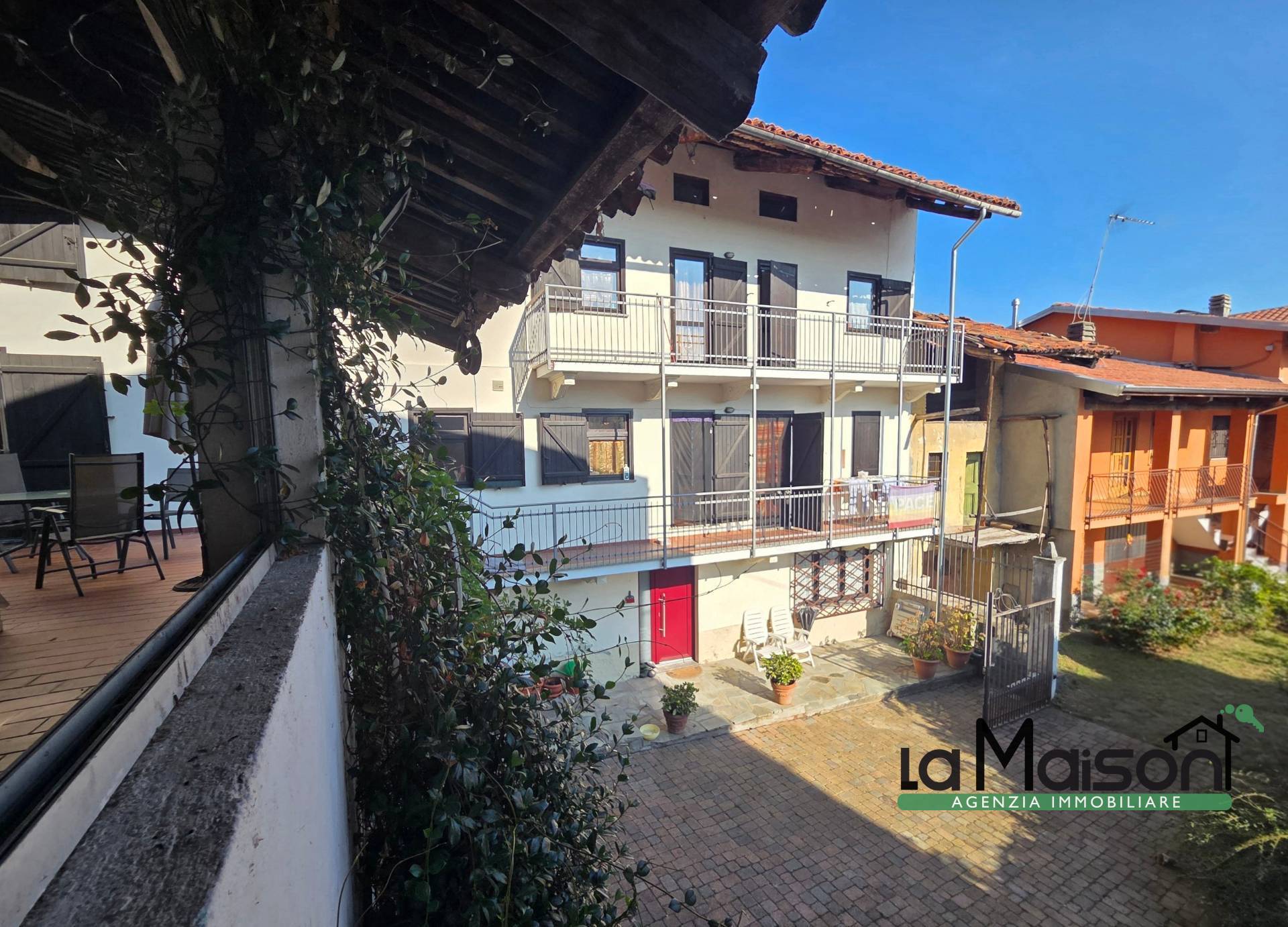 Casa singola in vendita a Fiorano Canavese