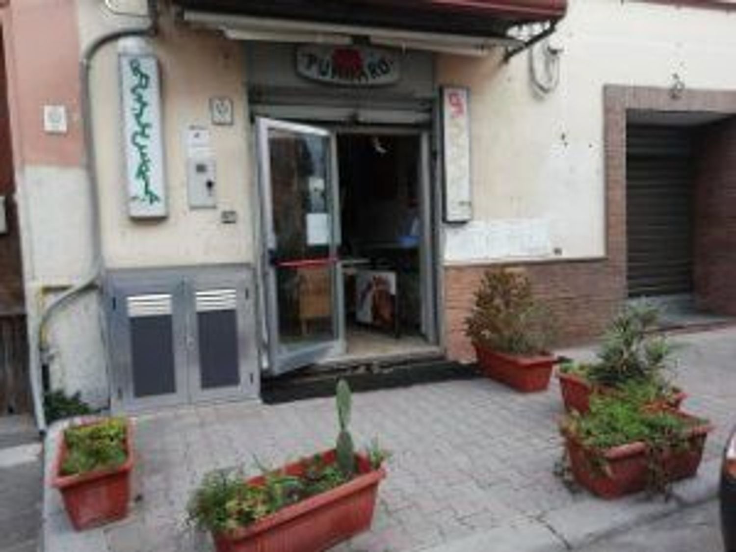 Locale commerciale in affitto in via via vincenzo calvanese 1, Castel San Giorgio