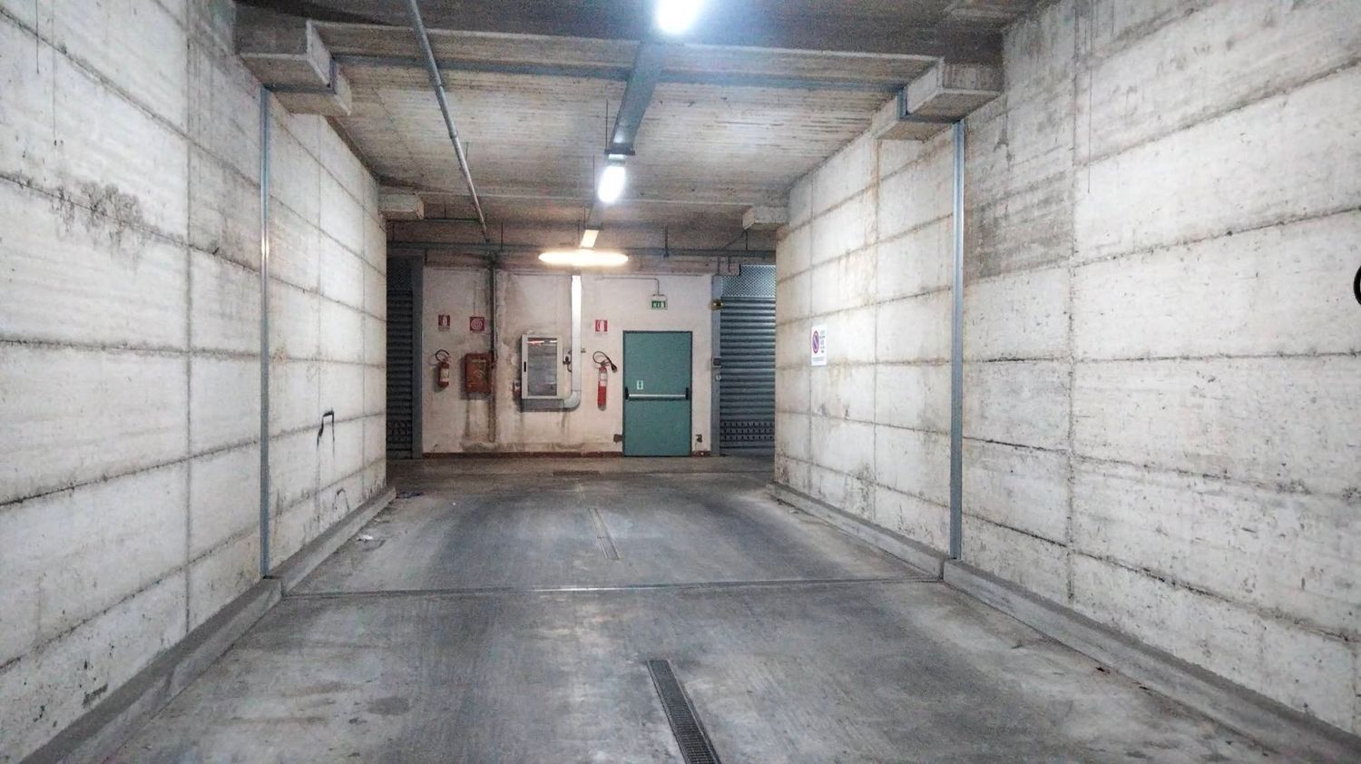 Box/Garage 18mq in vendita in traversa traversa arena 0, Cava de' Tirreni