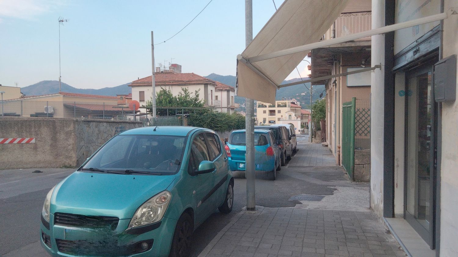 Locale commerciale in affitto in via via ernesto di marino 0, Cava de' Tirreni