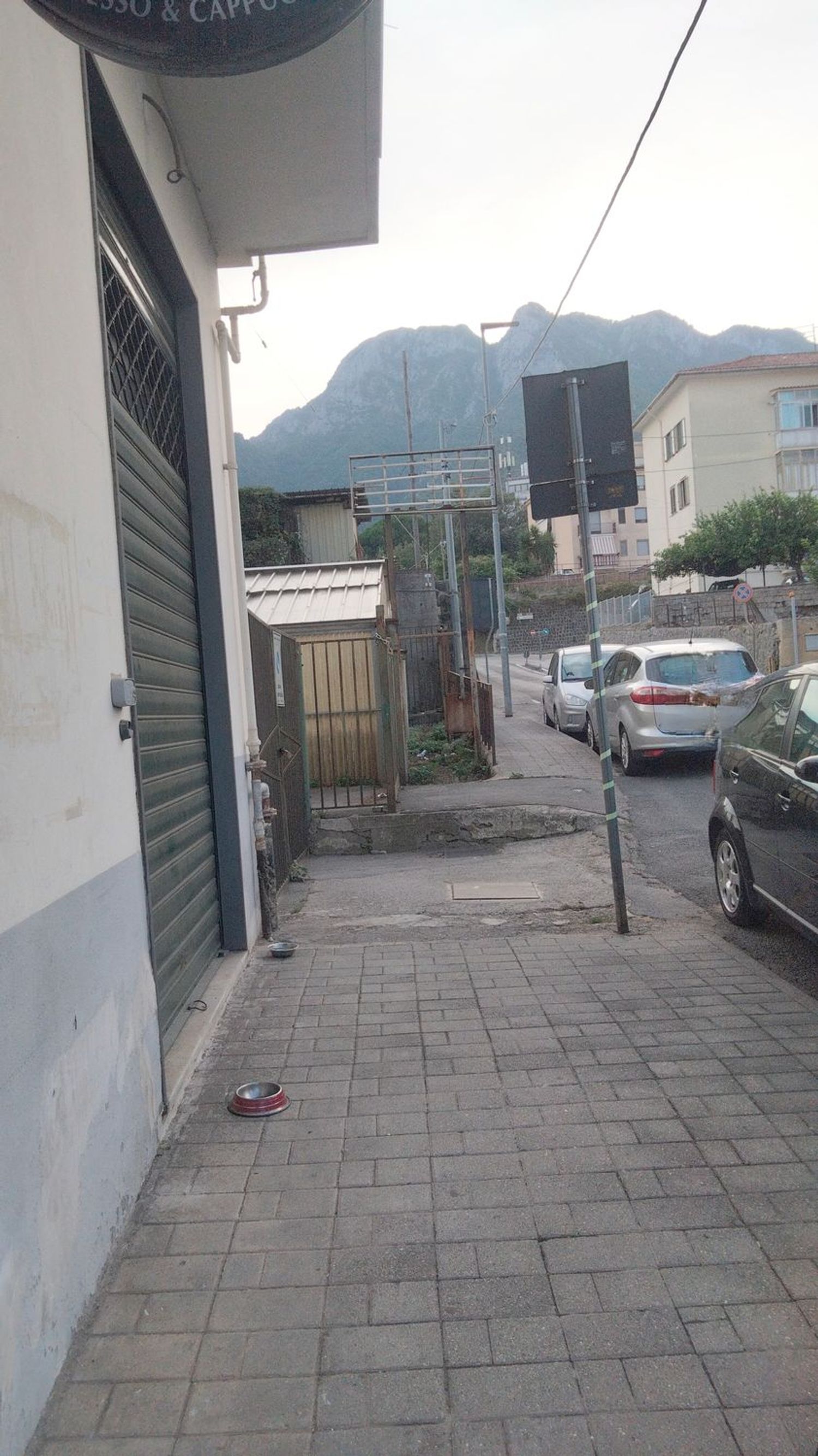 Locale commerciale in affitto in via via ernesto di marino 0, Cava de' Tirreni