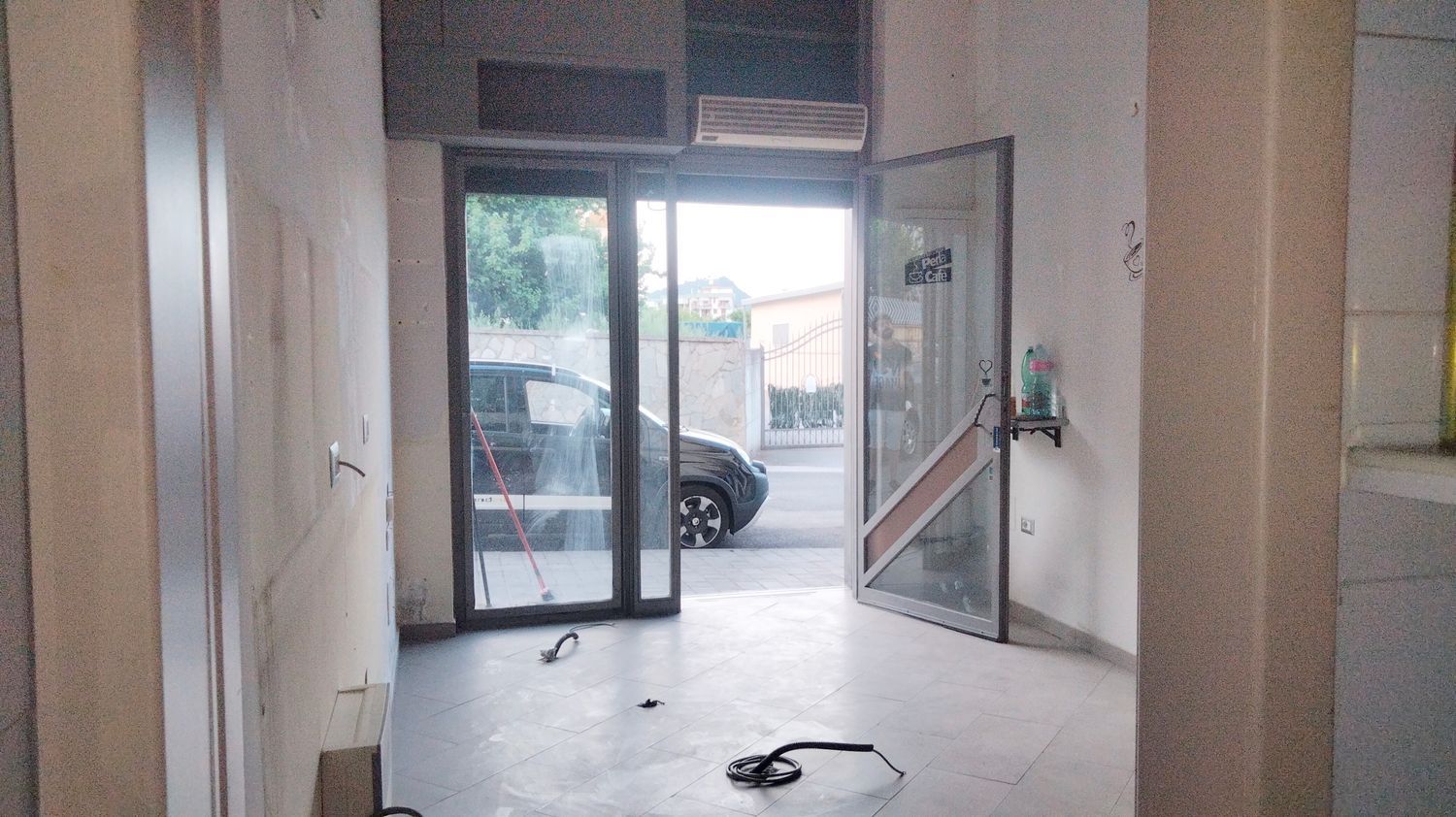 Locale commerciale in affitto in via via ernesto di marino 0, Cava de' Tirreni