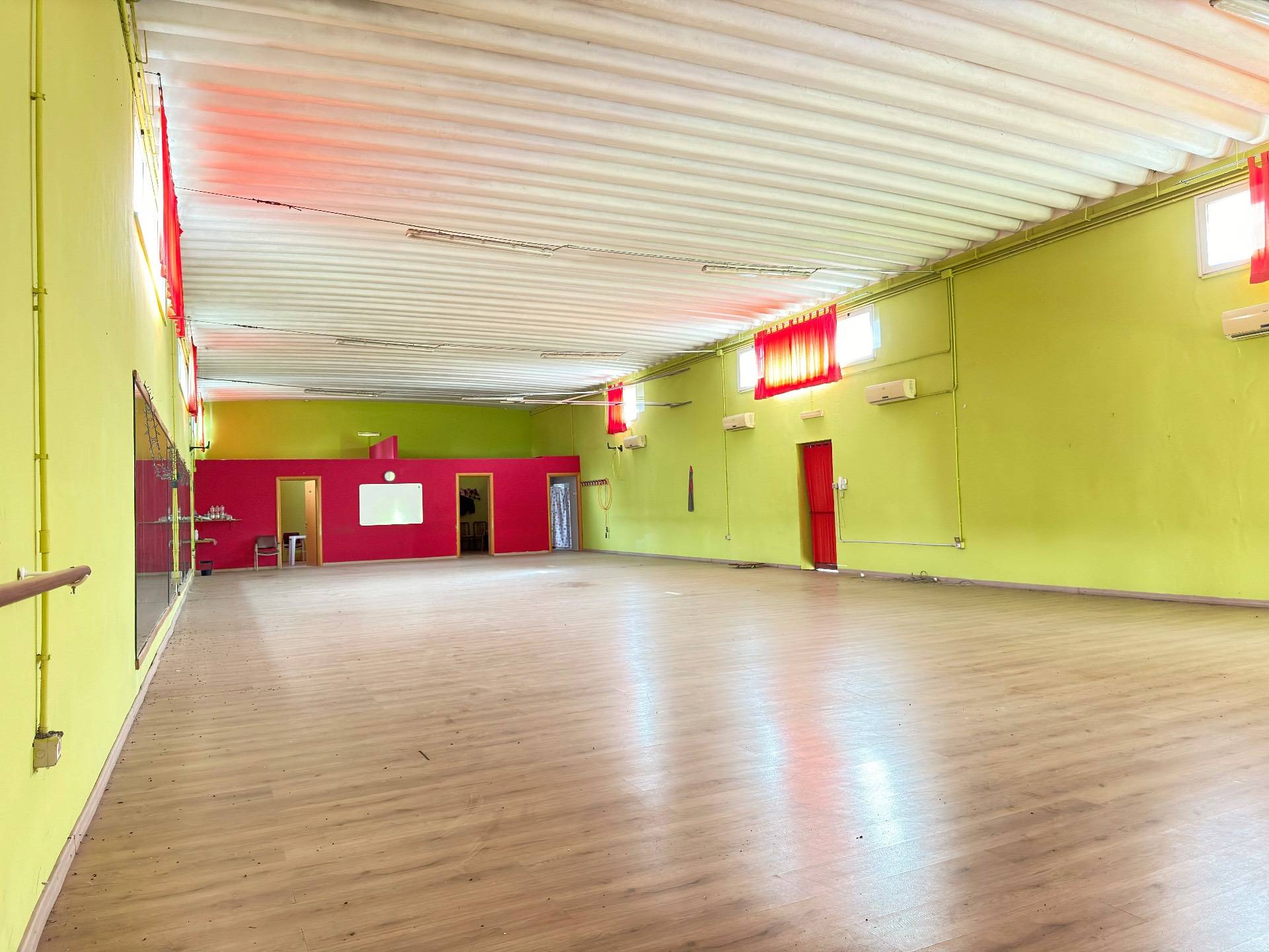 Capannone in vendita a Lecce