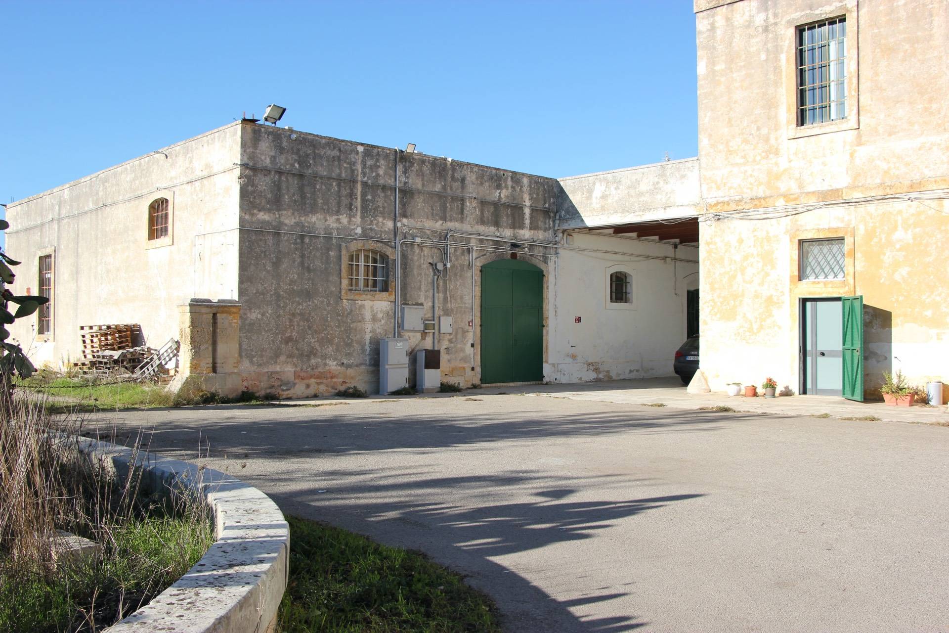 Opificio in vendita a Lecce