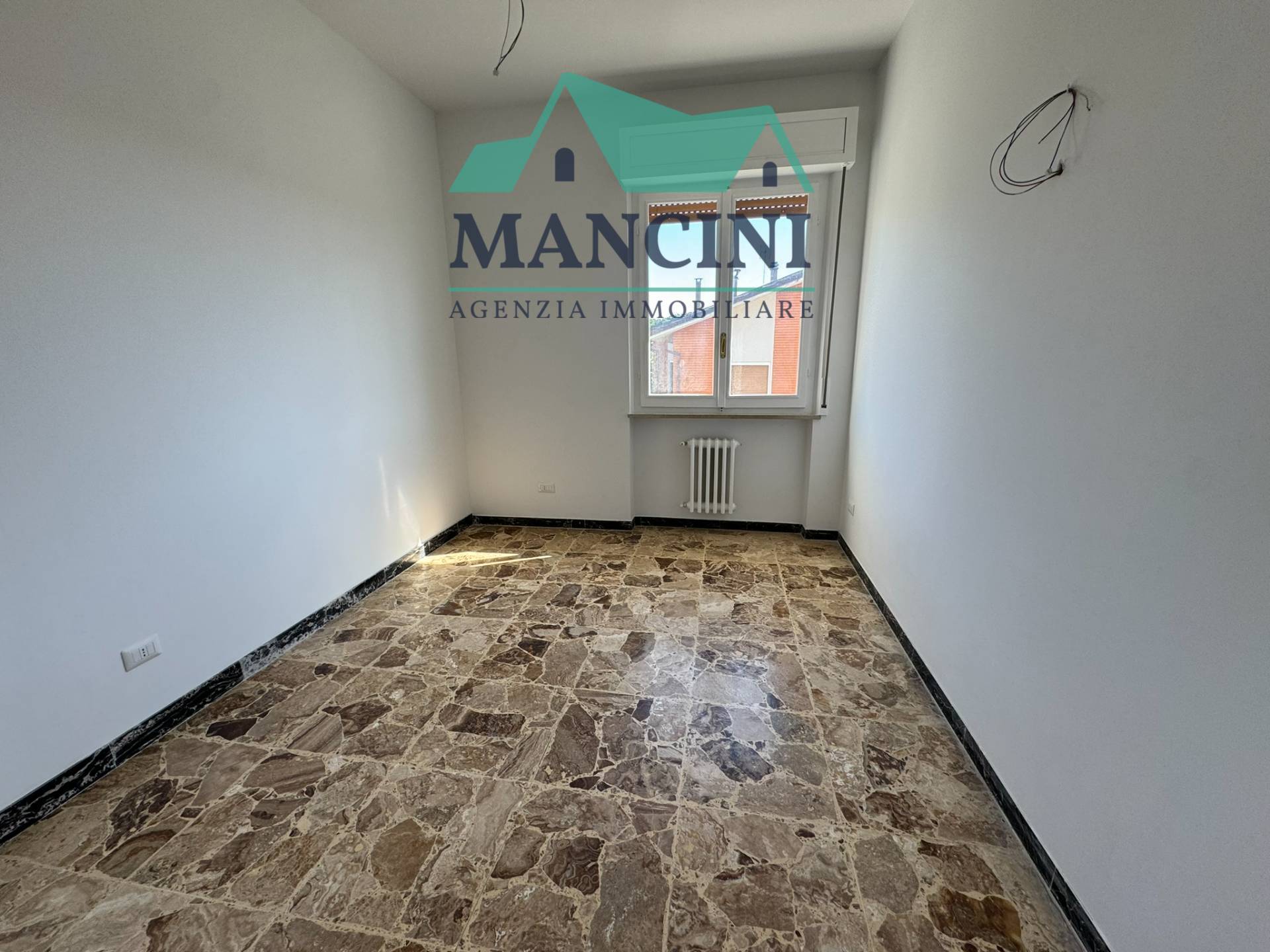 Appartamento in affitto a Jesi, Verdi